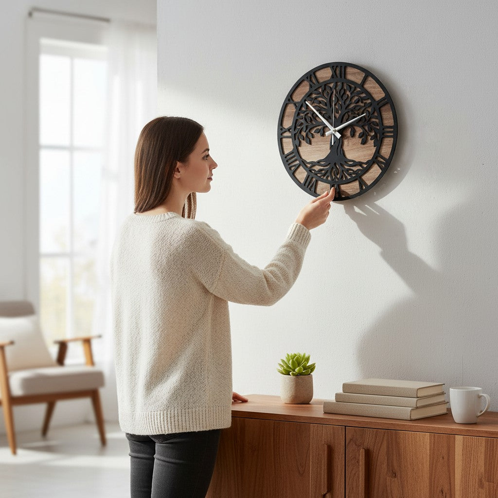 Ahşap Hayat Ağacı Duvar Saati 40x40 cm – Sessiz Akar Mekanizma El Yapımı Dekoratif Saat
